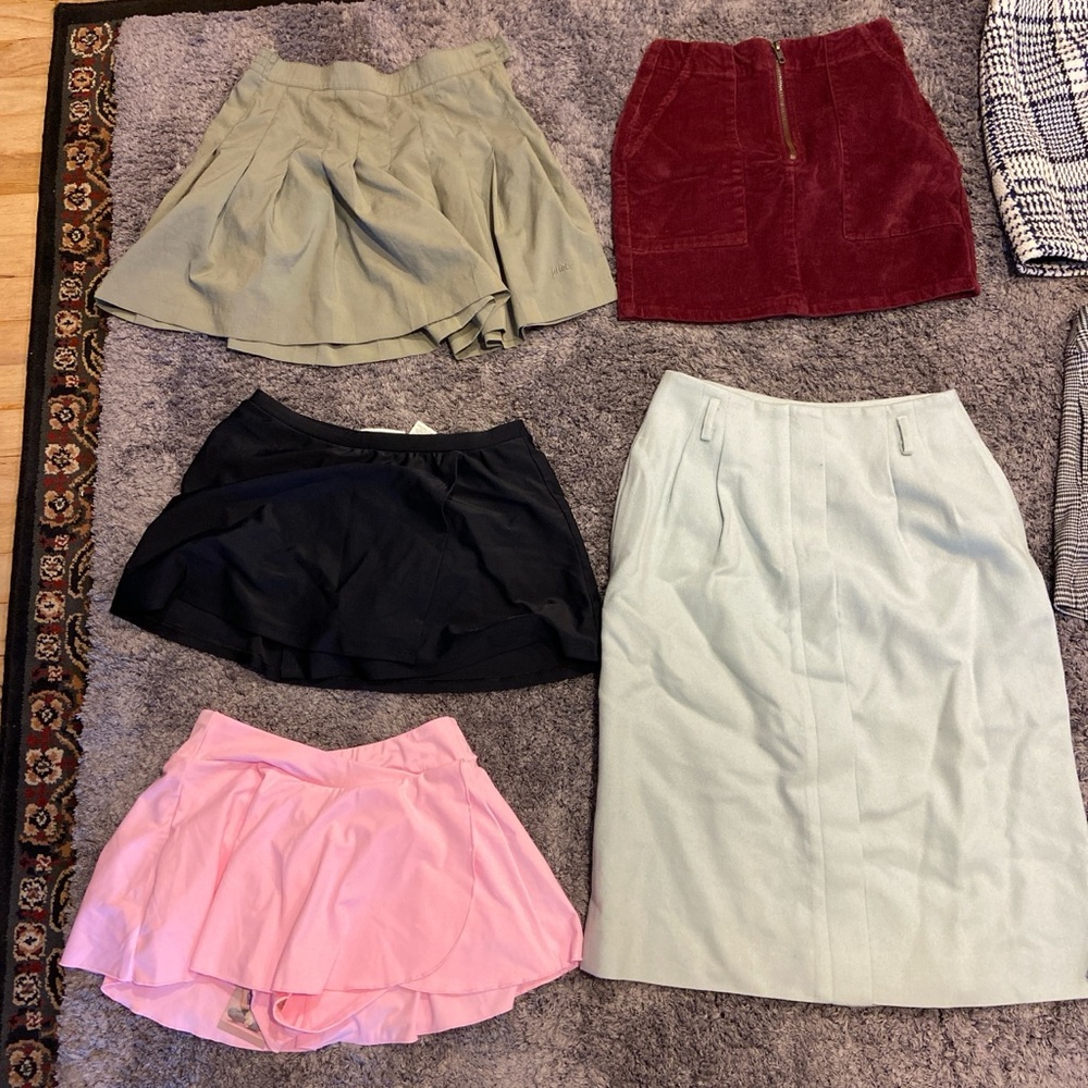 Skirts - image 1